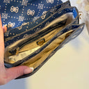 GUESS EMELIE FLAP SHOULDER BAG GP992820