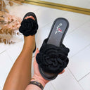 GROSSER BLUMEN HAUSSCHUH OM6625 - SCHWARZ