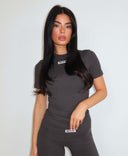 UNIQUE THE LABEL NENA KURZARM-TOP GRAPHIT