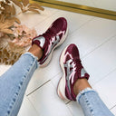 SPORTLICHER SNEAKER 8-262 - WEIN