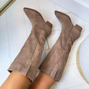 CASUAL SUEDINE LAARS Y2366