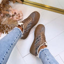 GUESS ALLOVER LOGO SNEAKER FLTM16FAL12 - TAUPE