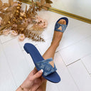 GUESS TRIANGLE LOGO SLIPPER FLJELSDEN03 - BLUE