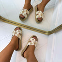 DETAIL ANHÄNGER PANTOFFEL X02-PL - BEIGE