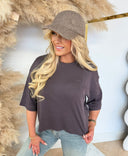 GUESS CHARA BOXY T-SHIRT V6YI03K4264 - A154 BROWN