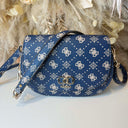 GUESS EMELIE FLAP SHOULDER BAG GP992820