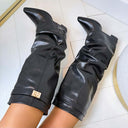 DAISY LAARS MET HAK DES8528