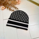 GUESS SEVYN 4G LOGO BEANIE W4BZ21Z3JD2 - FJGC BLACK