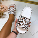HAUSSCHUH TIER 5013-21 - LEOPARD/WEISS