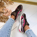 SPORTLICHER SNEAKER 8-262 - BRAUN