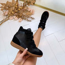 STEVE MADDEN MUSTANG WEDGE 4987 - BLACK SUEDE