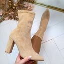 SUEDINE SOFT HEEL MVP314