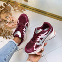 SPORTLICHER SNEAKER 8-262 - WEIN