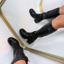 LEATHER LOOK LAARS MET HAK DES809