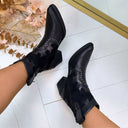 STUDDIE COWBOY BOOTIE DES8001